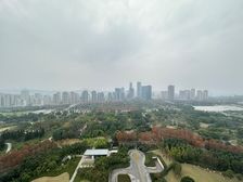 中央公园一环香港置地头排大平层。上峯组团708万 房源保真!