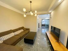 贝肯山香柏园 次新房 豪华精装 医疗配套成熟 交通便捷 满五