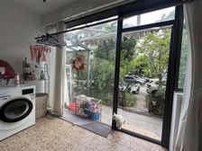 垫高一楼边套大花园丨得房率高,无遮挡采光好丨带固定车位