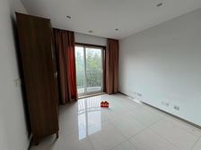 泰晤士,顶楼复式, ,三新 ,看房方便,急急急