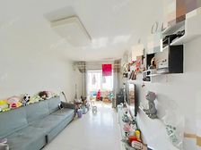 燕山杏花西里2室1厅格局好,全明户型,采光好,业主诚心出售