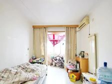 房山区燕山 杏花西里小区商品房满五年 精装修 诚心出售