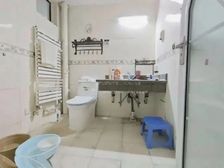 正规小3室东南,再喧嚣的城市给您一个小家!