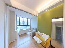 新出南北通大一房!豪装装修40万全送!附送地下产权双车位!