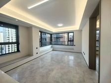 一天未入住 纯新房 大学城地铁站 三居精装转角大飘窗大客厅!