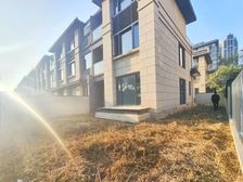 侨信云起(别墅 边位醉便宜一套 |前后花园|带车位 急售