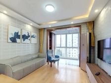 业主自推,价格可谈,户型方正,家具家电全送,随时可谈!