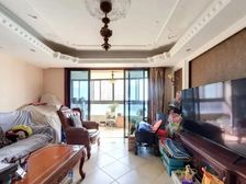 九城湖滨国际 4室2厅 160.49平