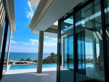 陵水清水湾 一线海景半山独栋别墅 带私家300平花园和泳池!