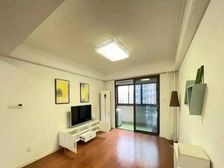 次新小区,新出笋盘,南北通飞机户型三房,房东诚意出售,税少