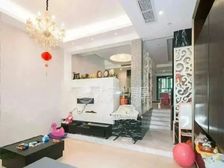 业主已换徐泾独栋,目前降价出售,看房提前预约,接受长期置换