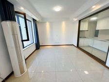 中新生态城 双卫格局 朝南 高楼层采光充足 商品房 次新房