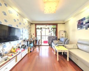 丽景翠庭2室2厅 满五年中间楼层视野佳诚意出售 小区中位置