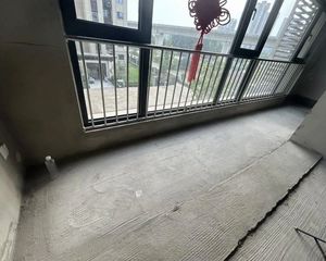 包老郑!急售 恒大城旁 保利附近 顺兴街 十二 中