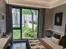 服务宗旨:我不是在向您卖房!而是在用心为您挑选一个满意的家!