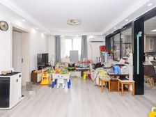 长春新苑,9号15号线桂林路站,双南大2居,位置安静,可看