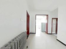 育英胜利大街 低楼层南北通透停车方便 无记录价格能谈