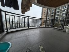 渝中一号桥洲际花园 190平四居 满二简装 单价仅8827元