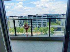 125碗 中央公园万科璞园璞瑞 三室两厅两卫精装 急售面议