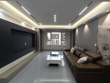 十一中送车位储间!北斗星城文园精装三居室南北通透老证