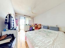 此房满五年,一梯两户,双南低楼层,北新泾地铁站300米