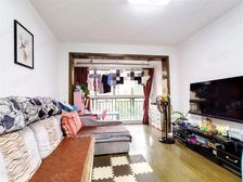 双轨交地铁口,南北通户型,中间楼层,价格好谈