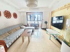 保利华庭 3室2厅2卫 精装修 160万元