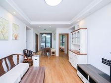 这栋是2014年的房子,南北通透,精装,地铁12号线