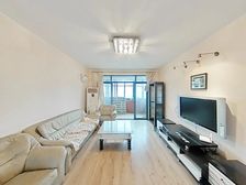 南北通透大三房,6号线边,次顶楼,中环内