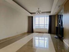 急卖 3开间朝南 后排高区 采光好 价格可以谈