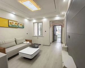 一楼六中本部,桃城户,鑫源小区 精装三居 老证带小房 邻榕和