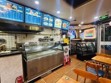 绝!好位置 主街餐饮!带燃气!可餐饮 医美 口腔 中医等