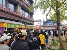 CBD万达广场,面积按需分割,招租餐饮零售体育网咖KTV