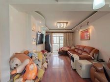 双秀家园(北园) 3室2厅1卫 简单装修 270万元