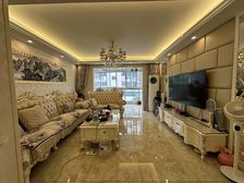 价格空间特别大 雍景园 豪华装修 两南两北 带车位