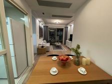 天山新上南北精装两房,高区诚意售,采光视野好,带产权车位