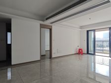 紫誉华庭南向精装四房 满二低层户型方正