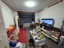 七中书包 距离地铁站700米 飞机户型三房 采光无遮挡 可谈