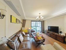 一梯一户小区央座 人工湖景送产权车位 业主定好别墅 超诚意