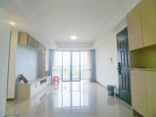 颐安灏景湾 南向采光好 满二年 电梯房 双卫生间 精装修三房