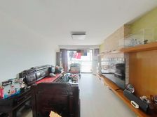 电梯复式 自住装修 有子母车位 景观位置 出行方便 看房随时