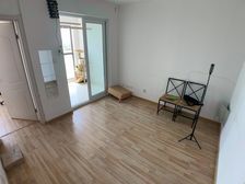 地铁口,高楼层视野无遮挡 ,带电梯,大落地窗采光好,商圈万达