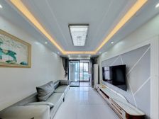 南海时代水岸,84方小三房,方正好用,楼下配套齐全,送家电