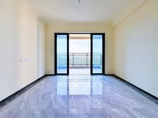 碧桂园凤凰城 4室2厅 99平