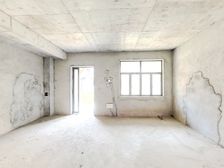 华立普罗旺斯 4室3厅 216平 前后有大花园 业主诚心出售