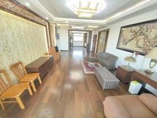 香樟公寓 江苏路地铁口,出门既商场,看房方便,才光无遮挡