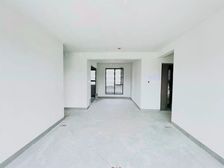 中建星光城市云领 二期 次新房 高楼层视野好 南北通透