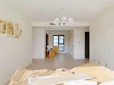 中建星光城市 临地铁 南北通透 中间楼层 交通便捷 次新房