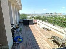 带电梯大宁山庄 113平2居 南北向豪华装修 视野无遮挡