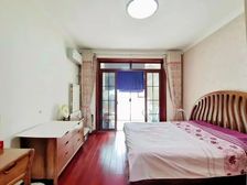 急,精装修南北普通住宅159.79平米急售,看房随时